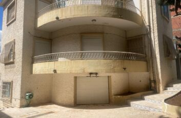 Villa R+2 à louer, 550 m², Hydra Alger